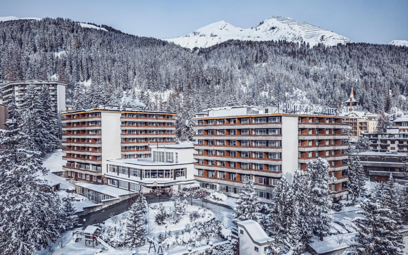 Mountain Plaza hotel Davos winter